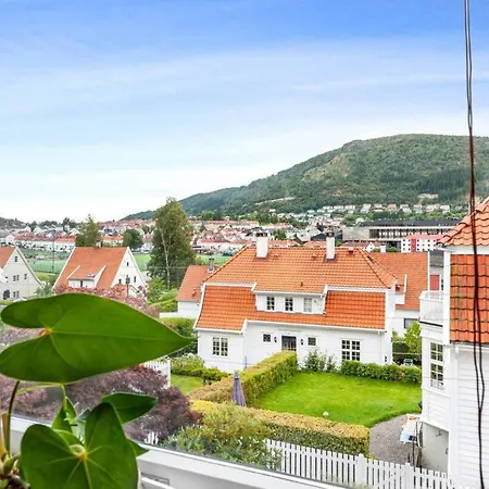 Apartment Exclusive In Idyllic Street *